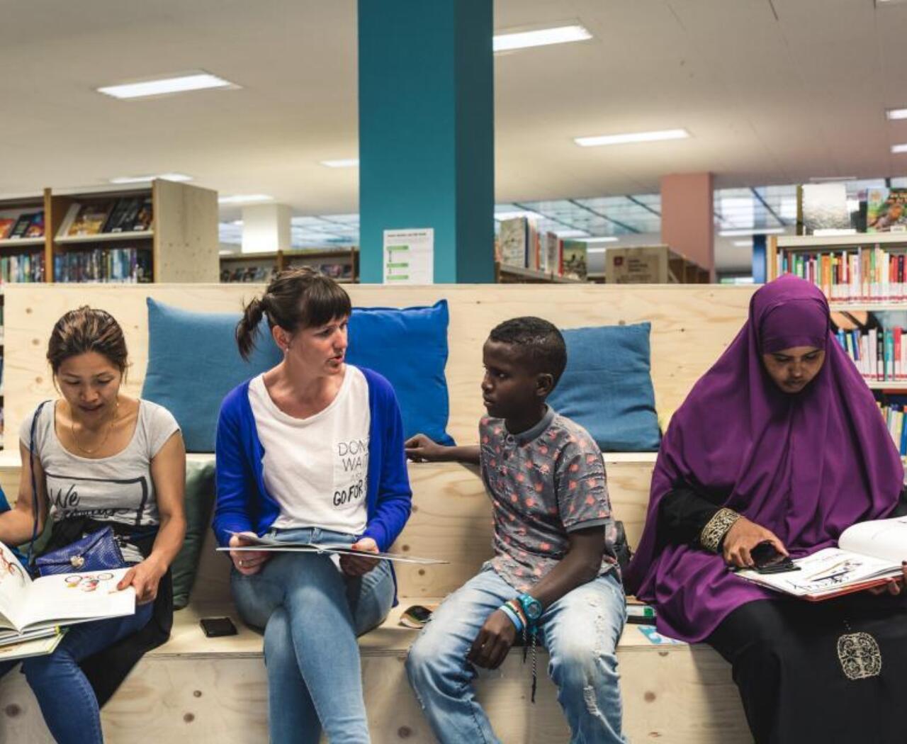 Een meertalige collectie jeugdliteratuur op school en in de bibliotheek